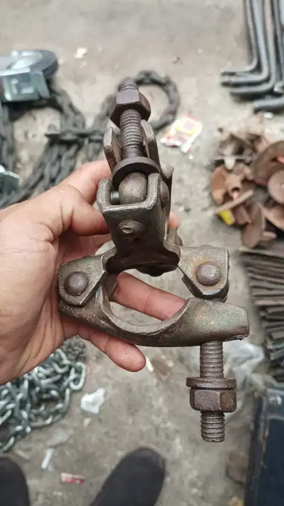 Clamp pipa scaffolding plat tebal kunci 21 ada idup dan ada mati