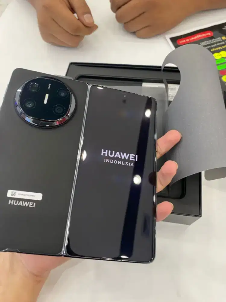 Huawei mate x6 12/512gb