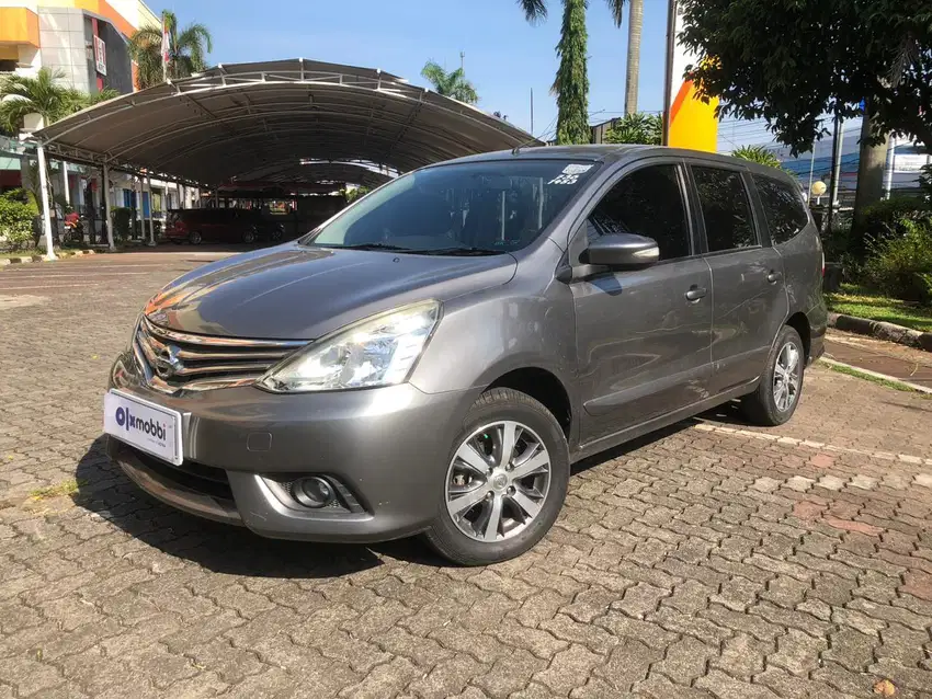 Pajak Panjang - Nissan Grand livina 1.5 XV Bensin-AT 2017