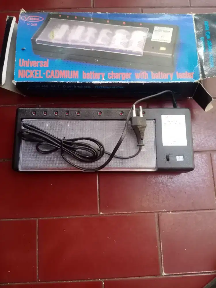 Universal charge baterai