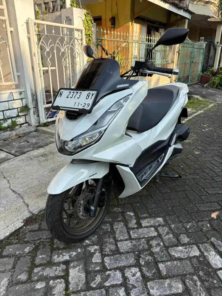 PCX 160 ABS 2024 KM 2 ribu PERAK Milik Pribadi