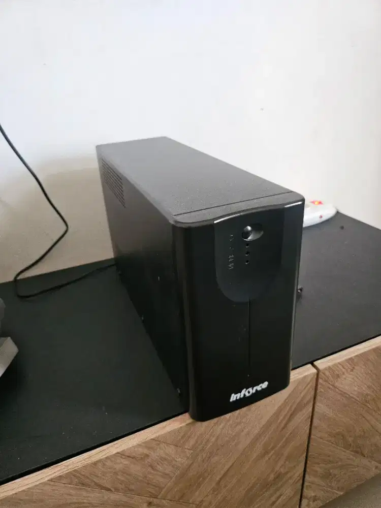 Ups 1200 watt inforce 2000na masih garansi replace