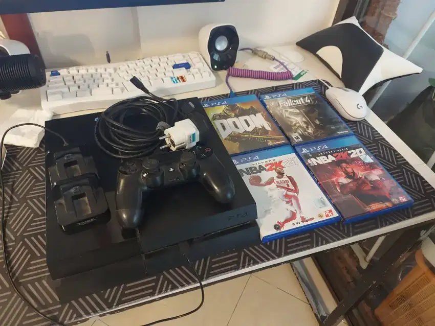 PS 4 dua controller + game