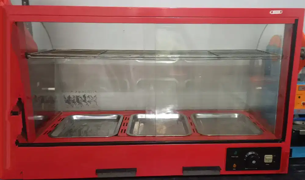 Showcase / lemari penghangat