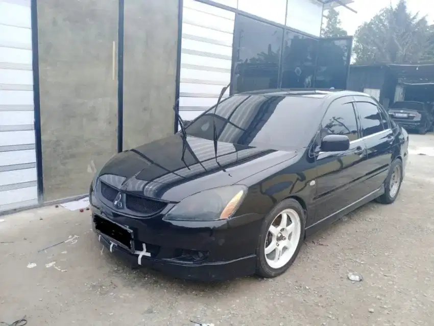 Lancer cedia cs5 2004