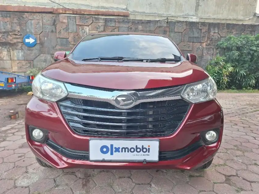 KM Rendah Daihatsu Xenia 1.3 R STD Bensin-AT 2018 Merah
