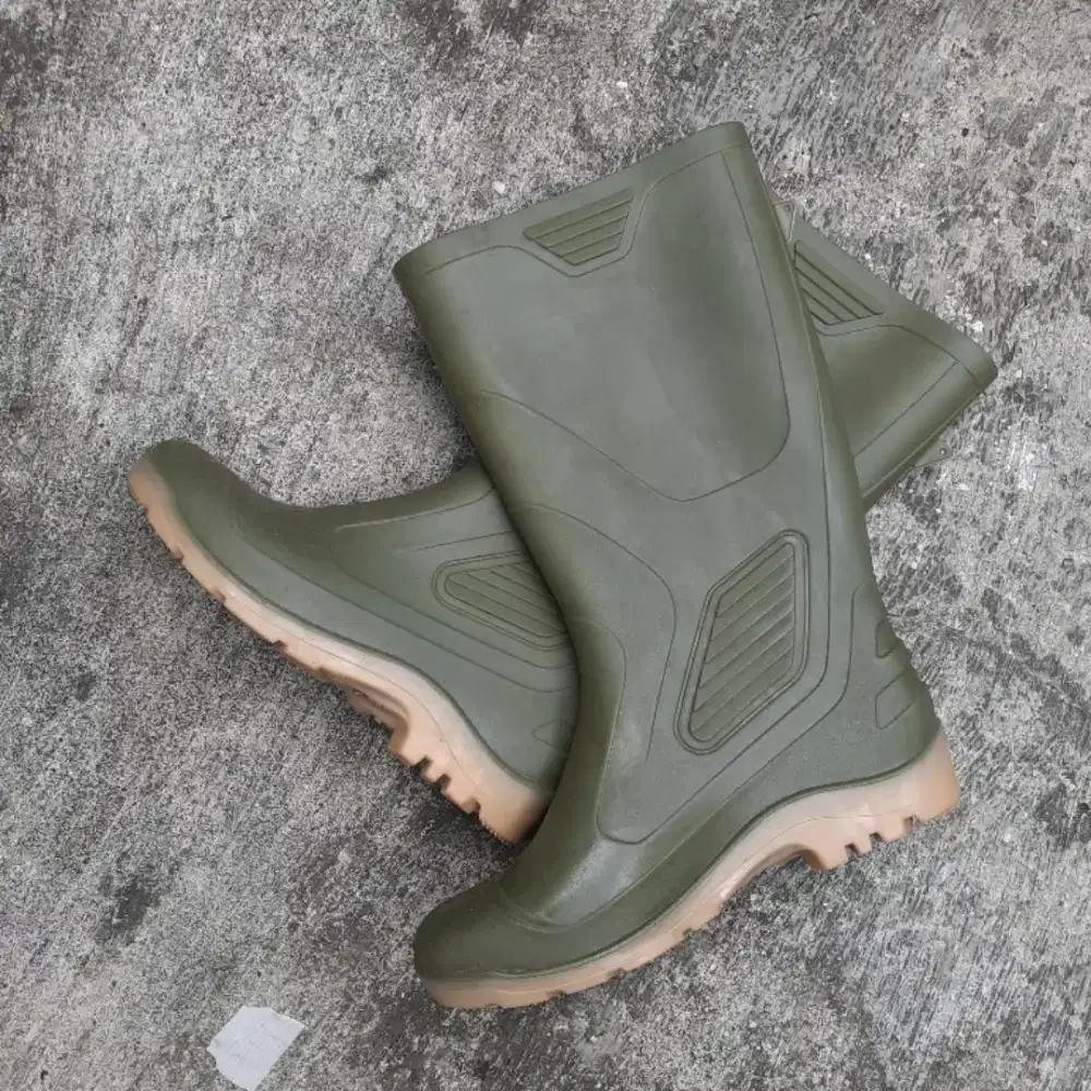 Sepatu boots ap terra