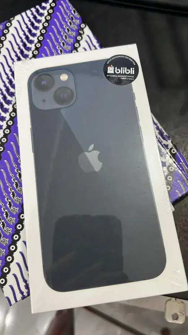 IPhone 13 ibox 128 Garansi Resmi