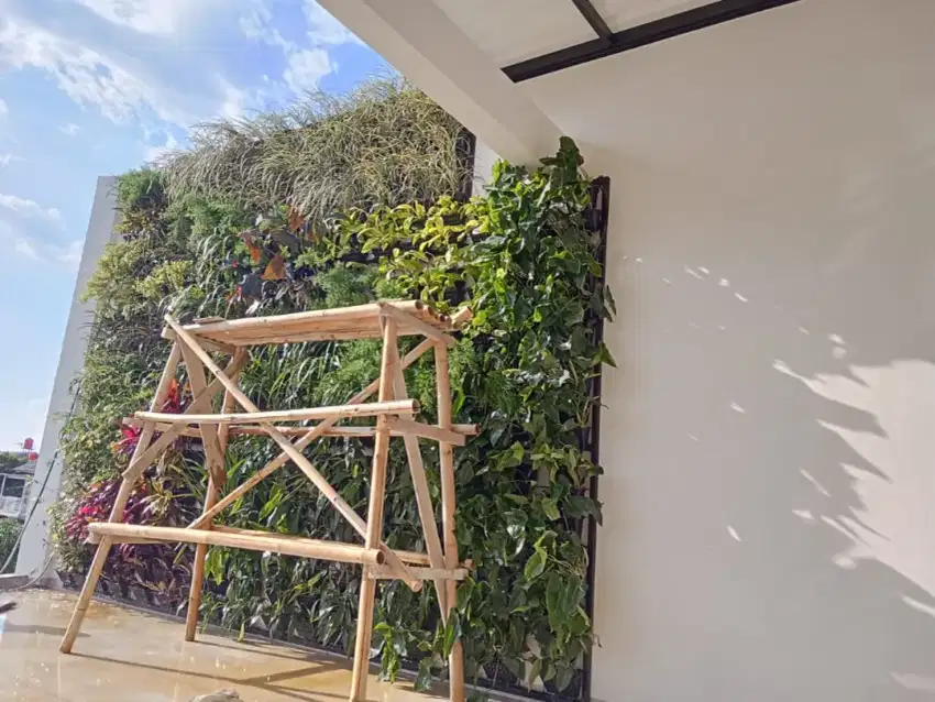 Vertical garden