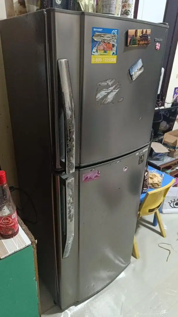 kulkas 2 pintu sharp bekas berkualitas