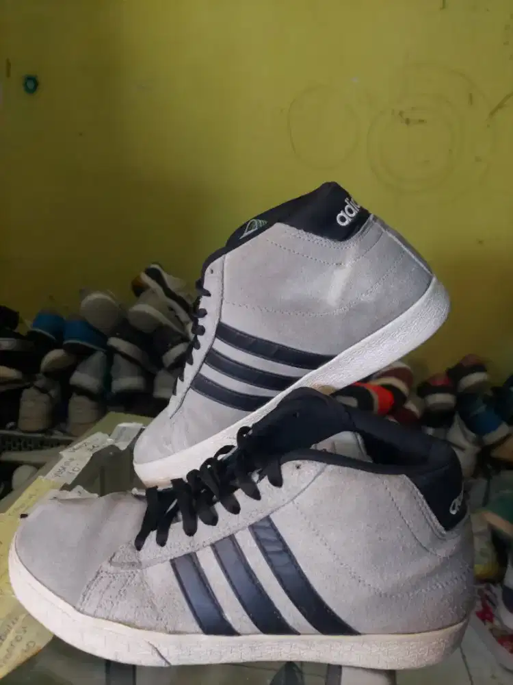 Sepatu adidas NEO size 42 insole 275cm