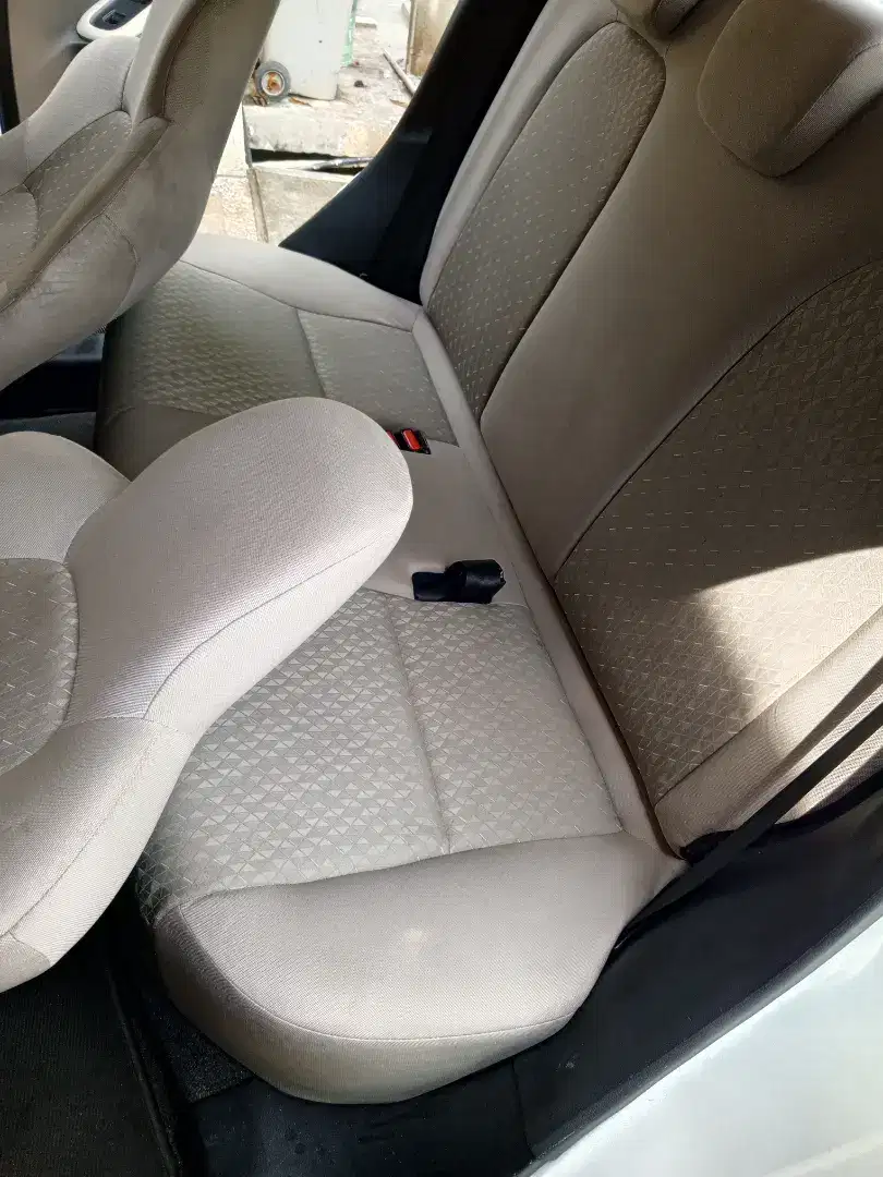 Jasa cuci kasur springbed sofa karpet jok mobil dll