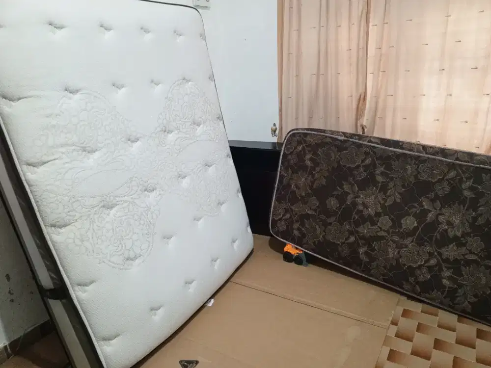 Jasa cuci kasur springbed sofa karpet jok mobil dll