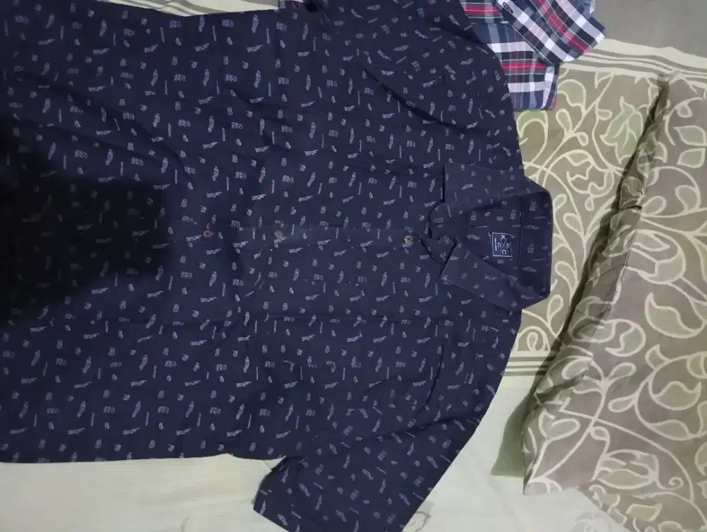 Baju Kemeja cent & crew