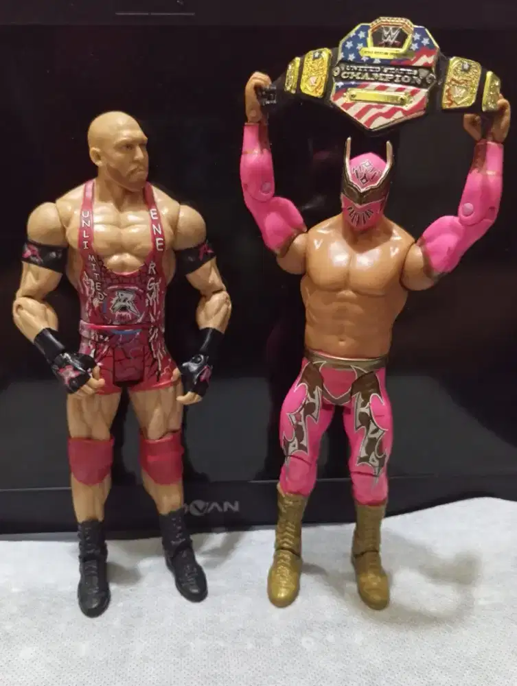 2pcs Action Figure Mattel WWE