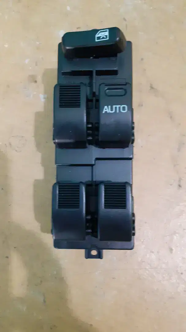Saklar power window avanza xenia luxio