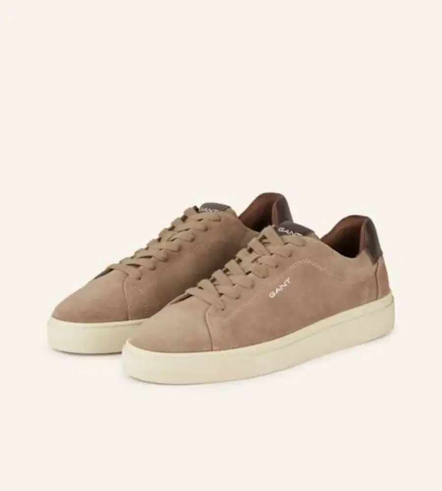 Sepatu sneakers GANT MC JULIEN  SUEDE krem