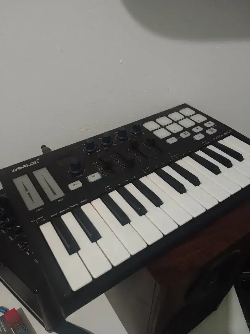 Midi controller Panda 2