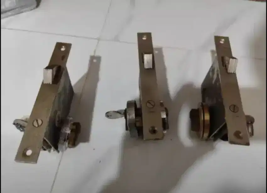 Kunci pintu Cisa badan kunci Cisa