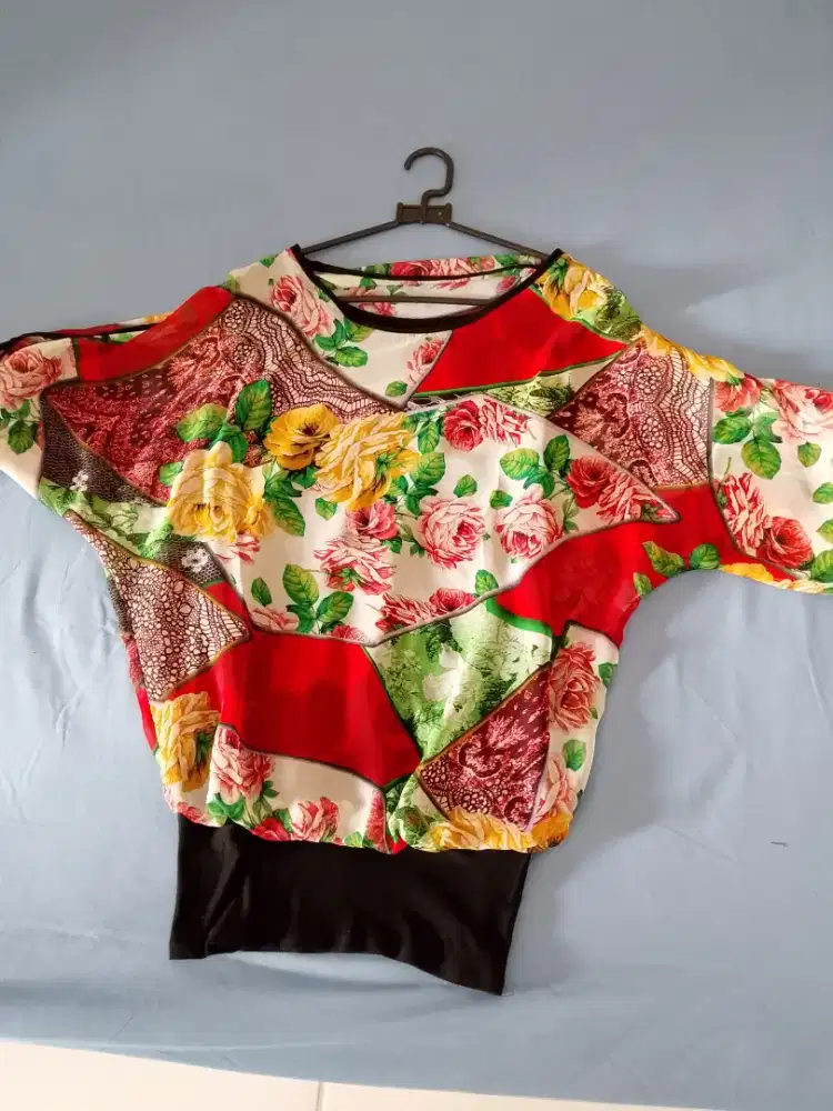 Baju buat kerja.. Sekali pakai