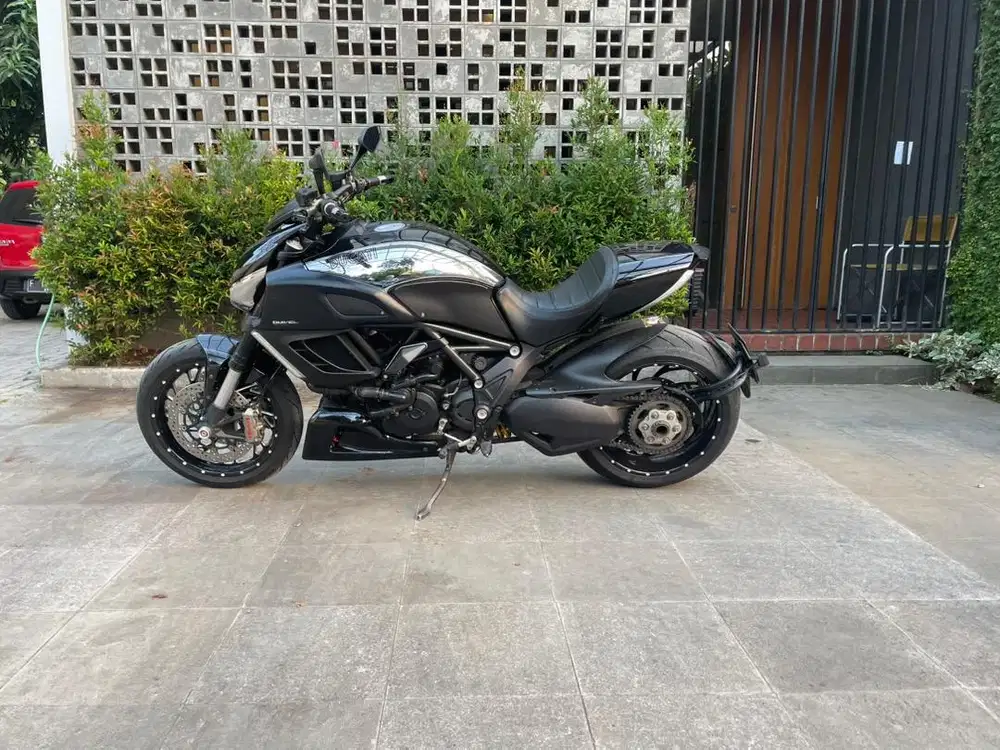 Dijual ducati diavel 2012, type cromo