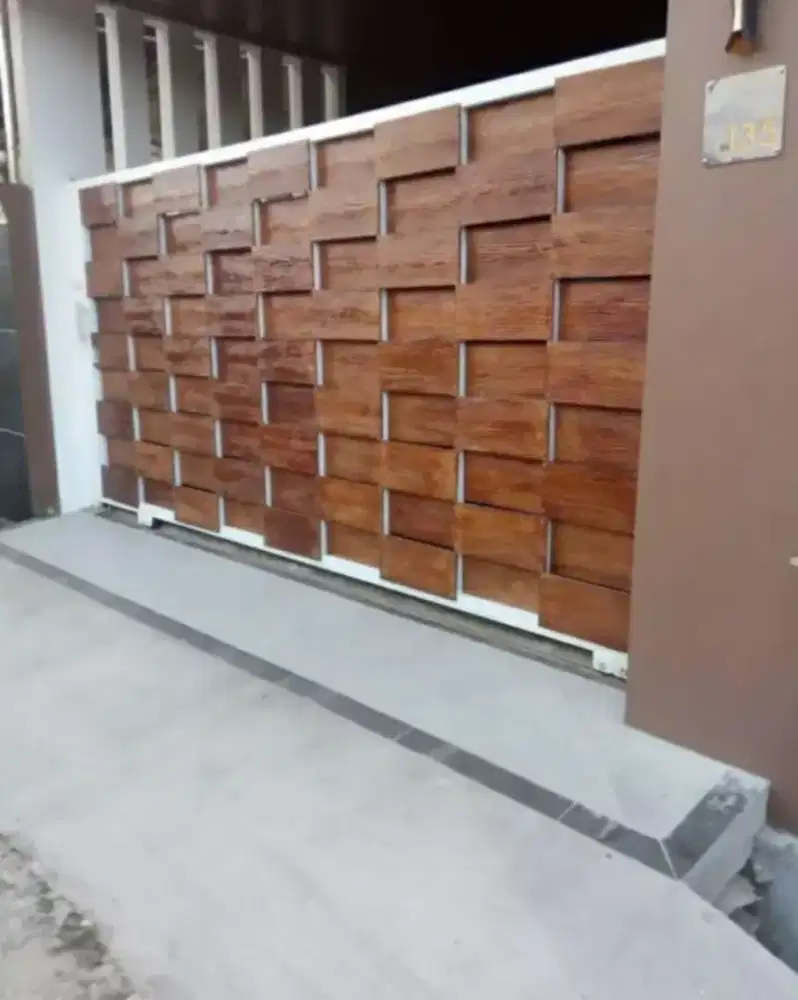 Terima pembuatan Pagar rumah,  pintu besi dll