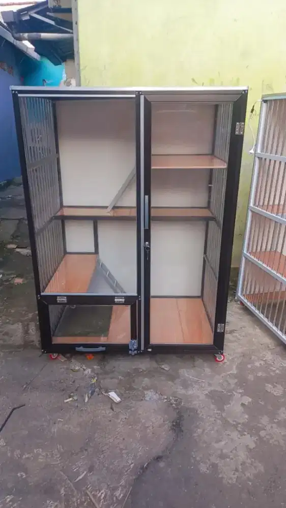 Kandang kucing jombang