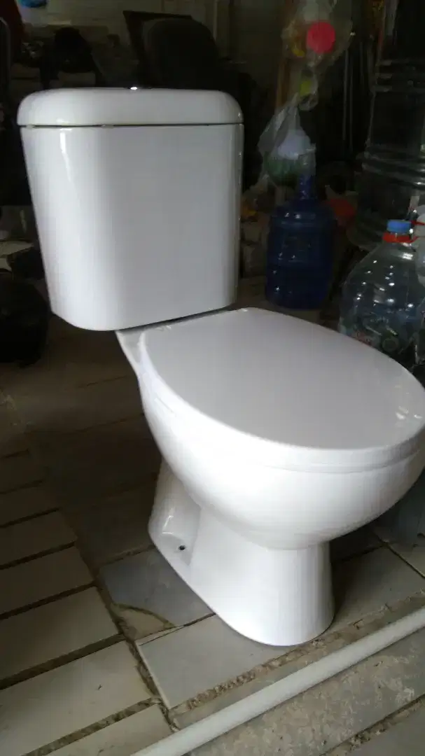 KLOSET CLOSET WC DUDUK TOMBOL OULU