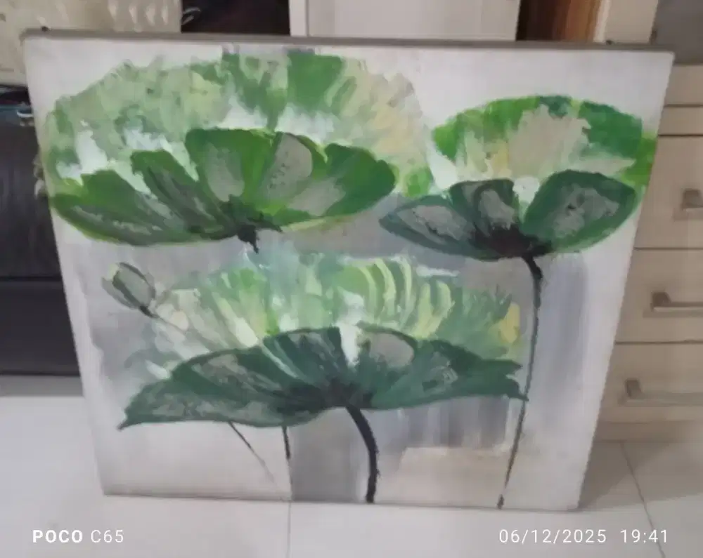 Hiasan Dinding painting bunga UK 80 x 80 cm bahan kayu dan Kanvas