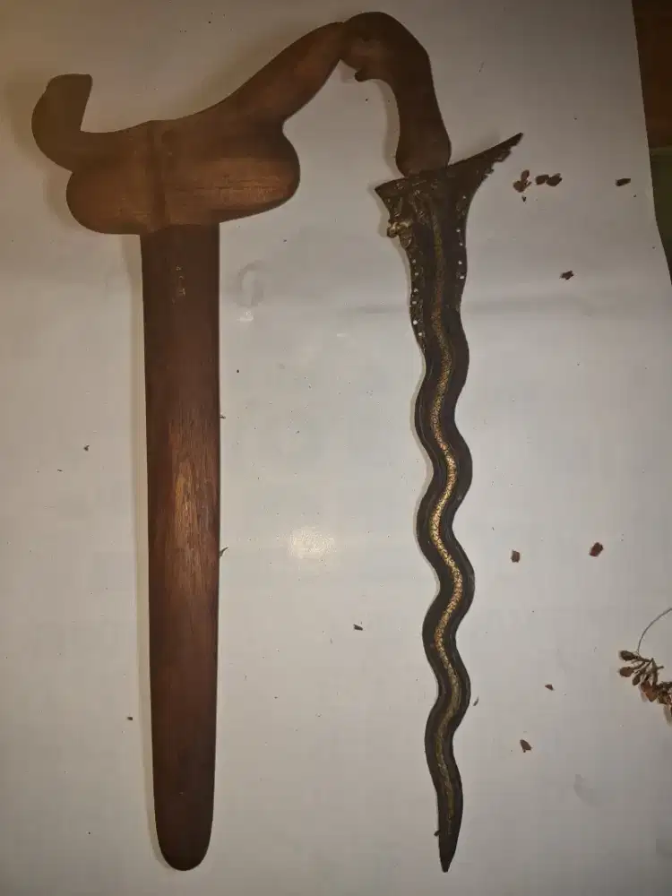 Dialihkan rawatkan pusaka keris nogo sosro luk 13 asli