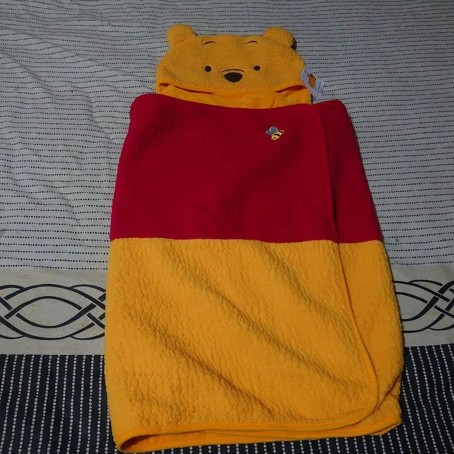 selimut jaket anak winnie the pooh original by tokyo disney resort