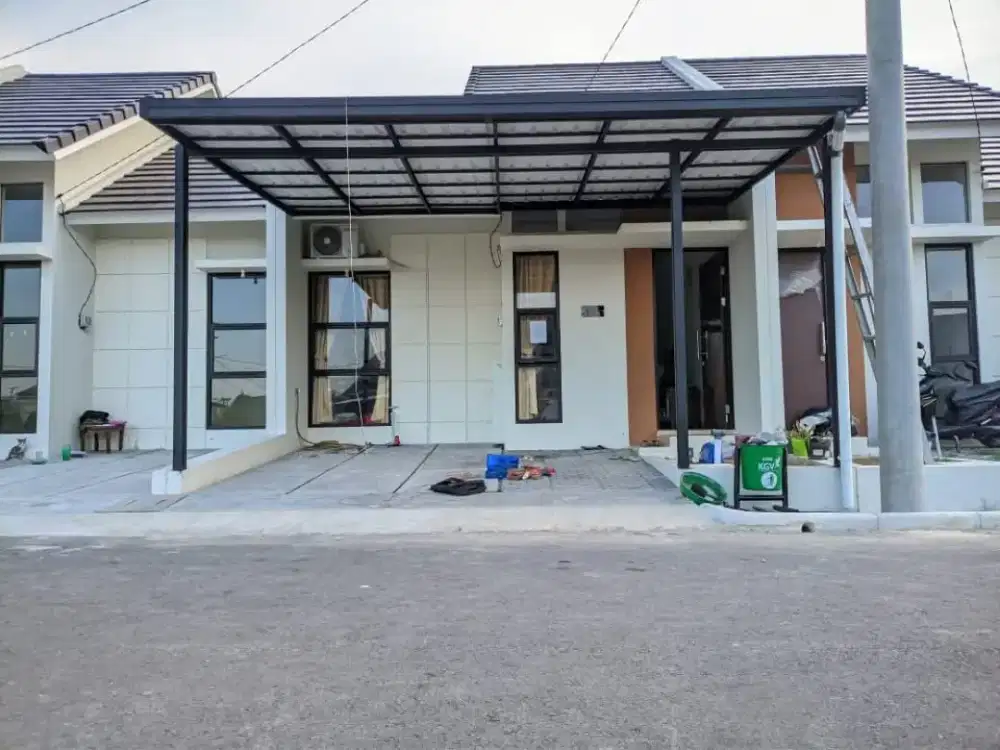 Pemasangan kanopi baja ringan