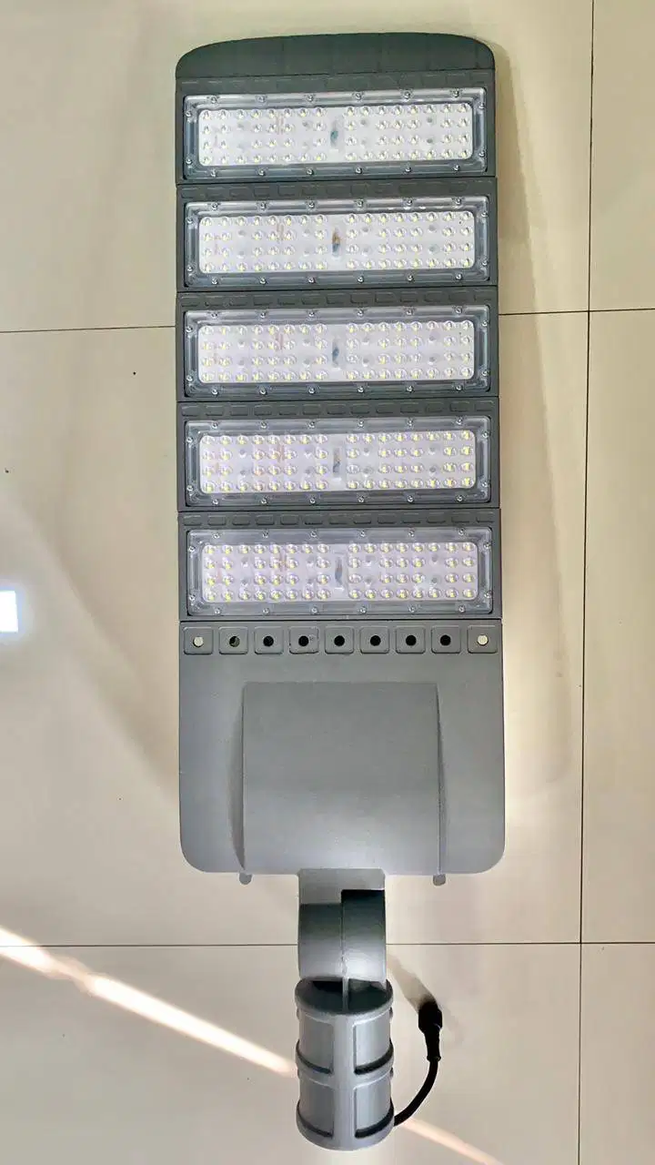 Lampu Solar Cell 2 in 1 IC-FIN 100W