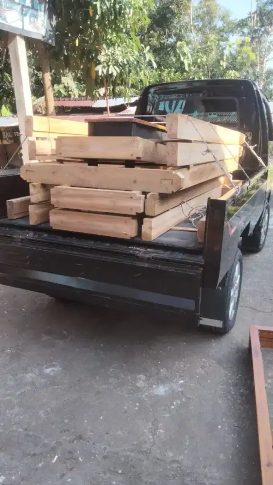 Kusen kayu jati mirah