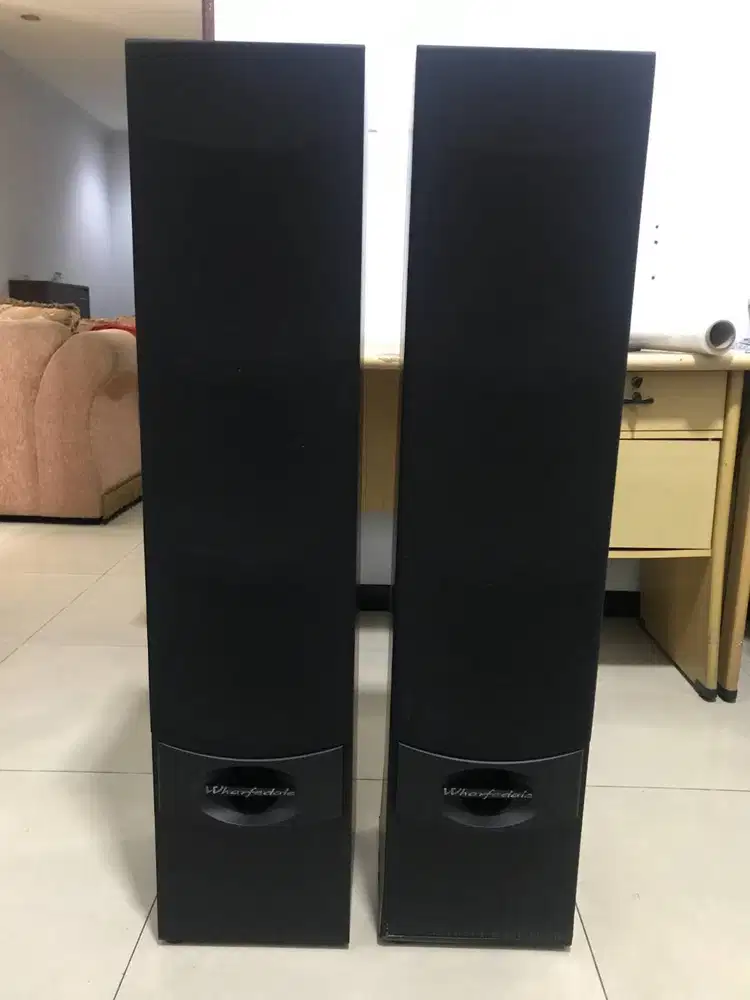 Speaker Floorstanding Wharfedale Valdus 500