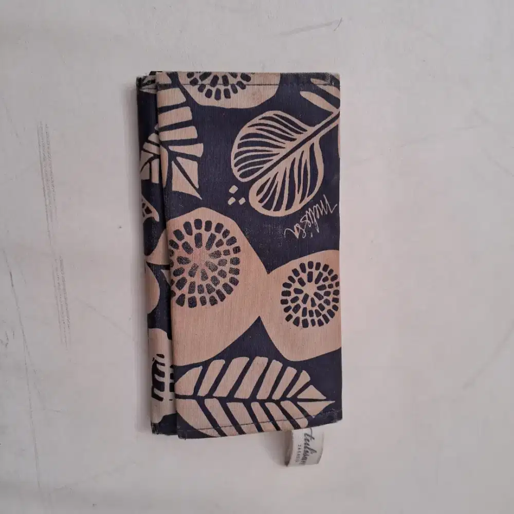 Dompet tulisan second