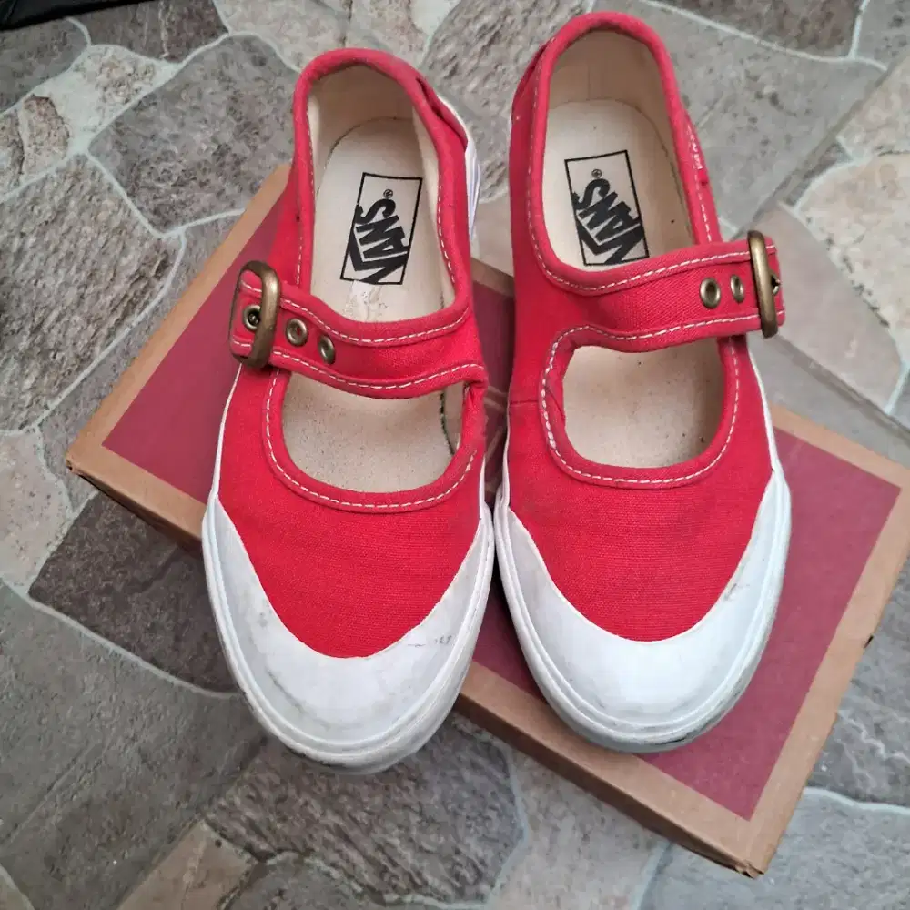 Sepatu anak vans second