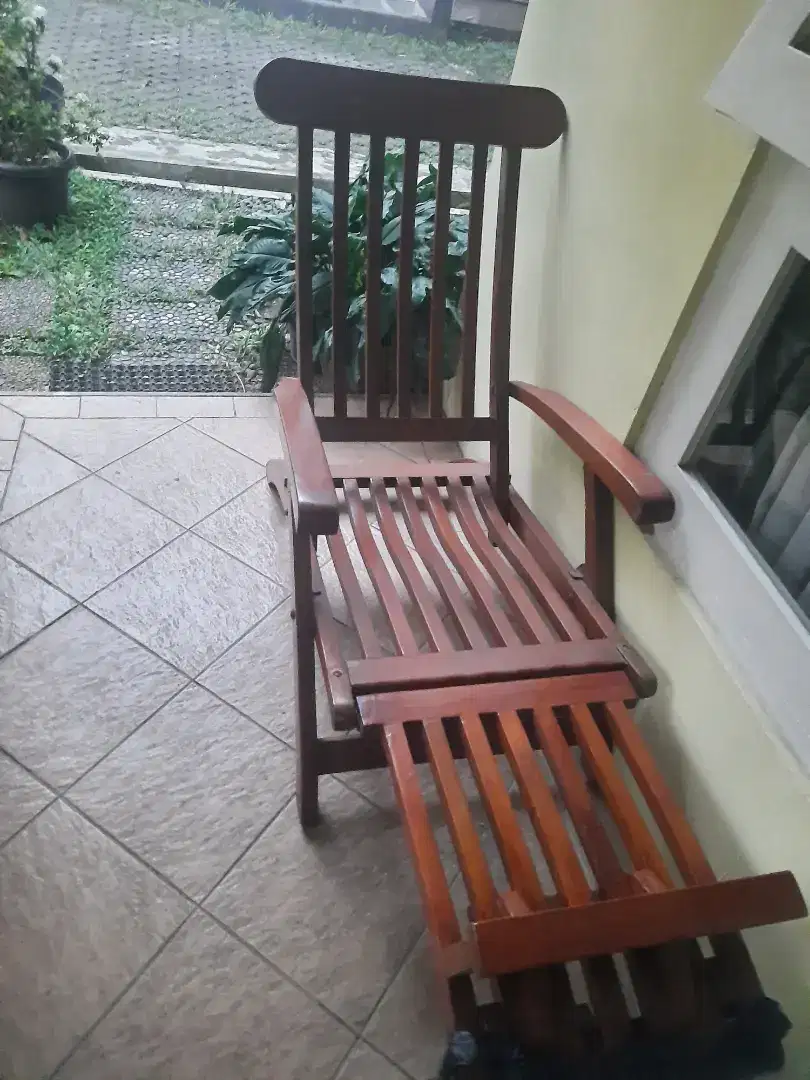 KURSI MALAS UTK REBAHAN / SANTAI