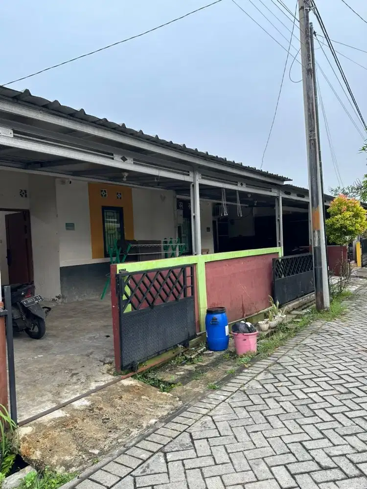 Over kredit 2 rumah sudah full renovasi jadi 1