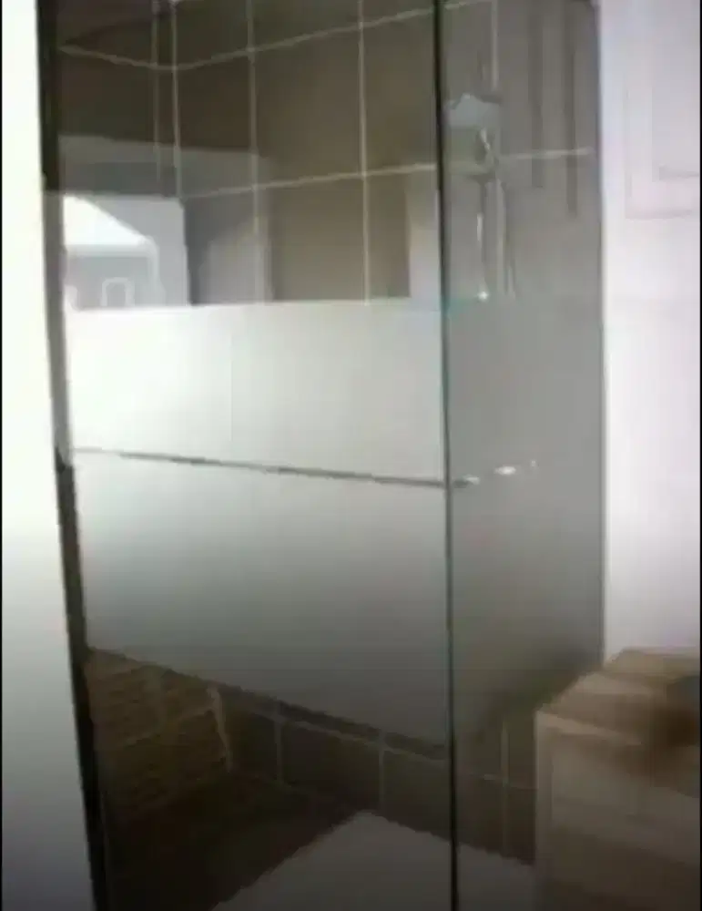 Stiker Sanblas kaca film caratepat utk kamar mandi buat kaca indah