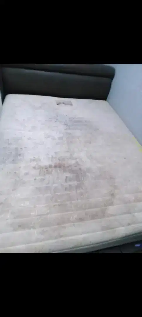 Spring bed merk guhdo masih bagus tinggal di cuci saja