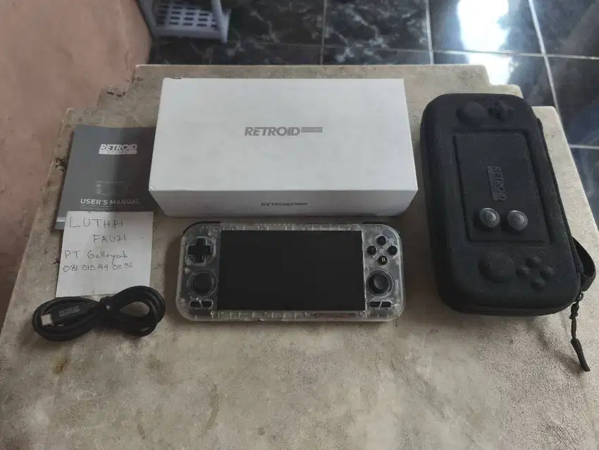 Retroid Pocket 4 Pro Handheld Retro Gaming System OS Android Crystal F