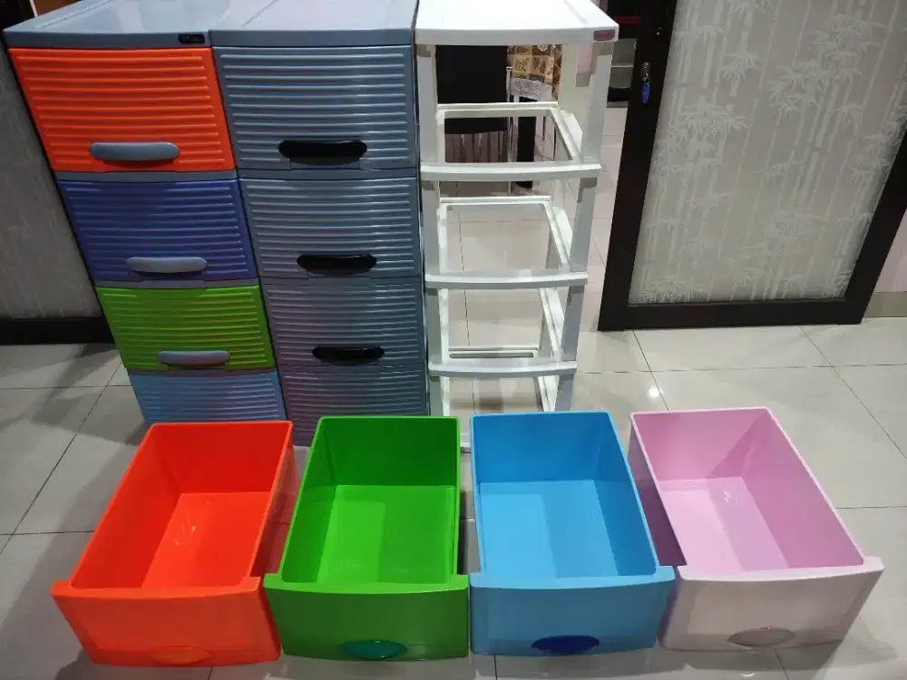 LEMARI PAKAIAN LACI RAK SUSUN CONTAINER KONTAINER