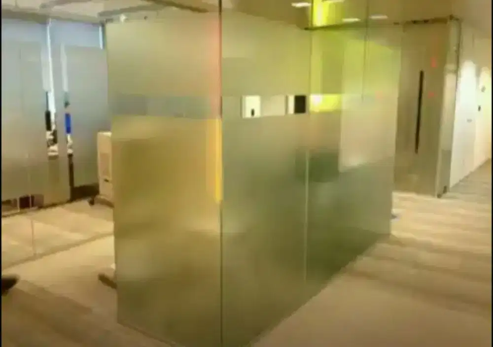 Stiker Sanblas kaca film untuk kaca kamar mandi anda