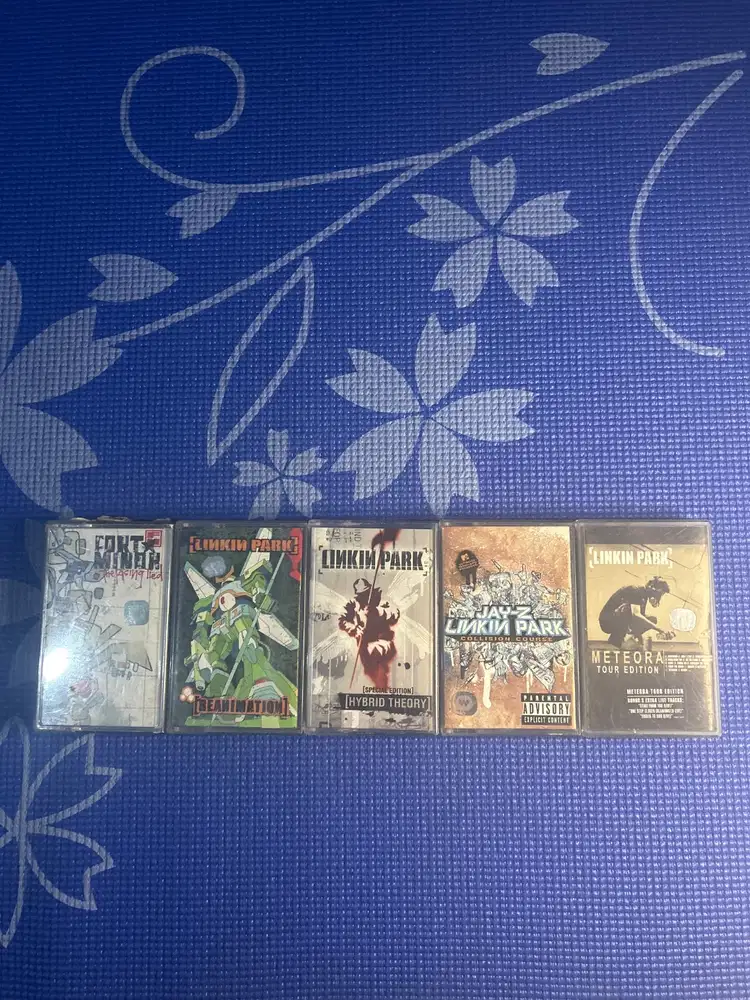 KOLEKSI KASET LINKIN PARK JADUL