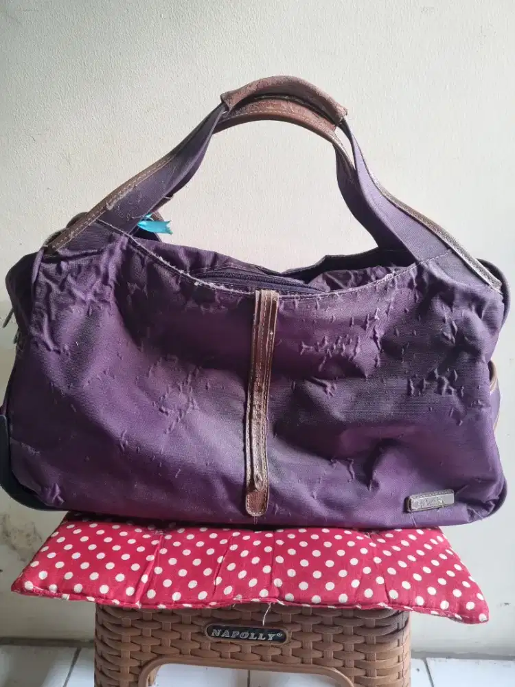 Tas koper ungu besar