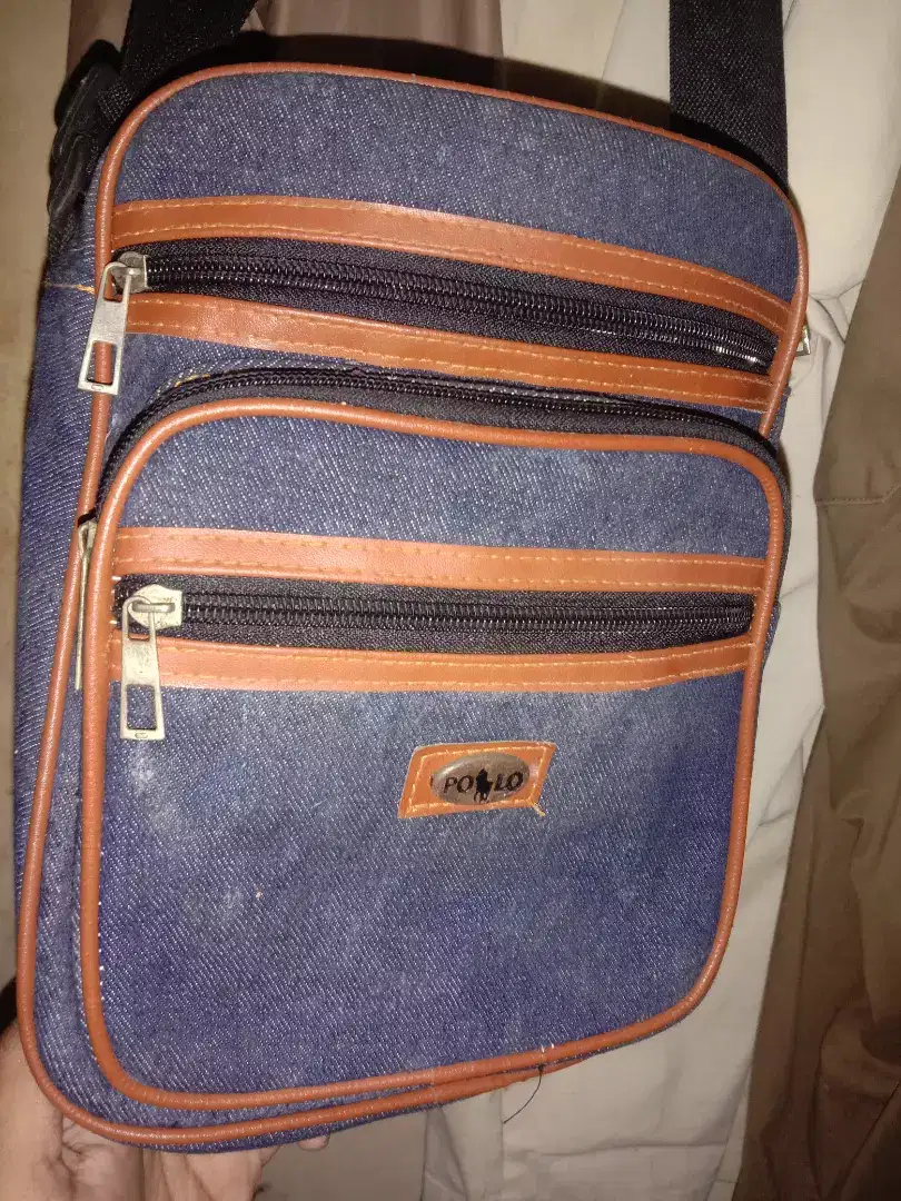 Tas pria utk bersantai dari kain jeans warna biru