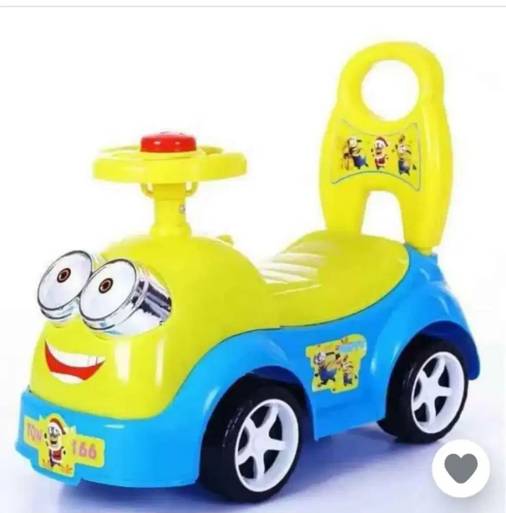 Mainan mobil dorong minion manual