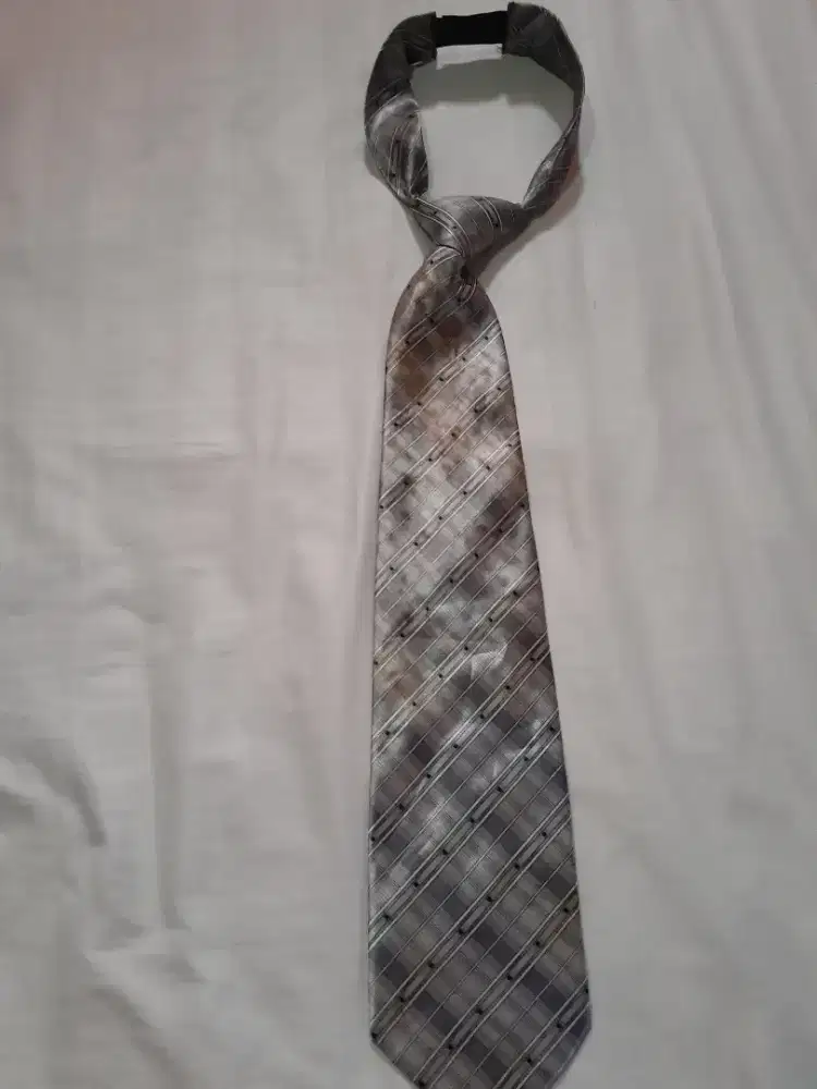 Jual Dasi warna silver