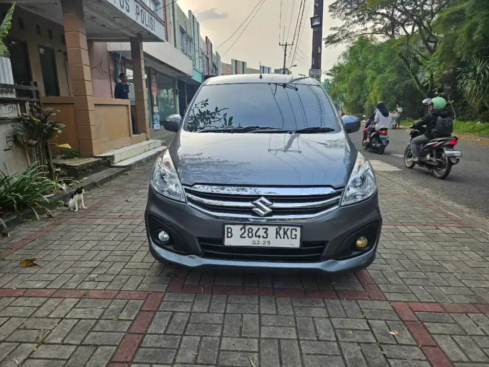 Ertiga GL 2018 MT DP 10jt